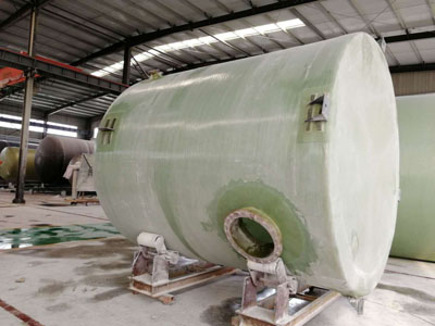 玻璃鋼儲(chǔ)罐